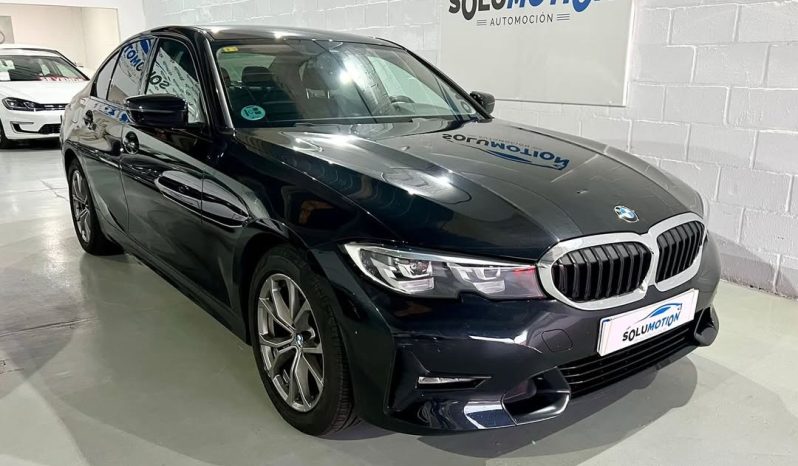 
								BMW SERIE 3 SEDÁN 318 D full									