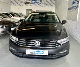 VOLKSWAGEN Passat Variant 1.6 TDI DSG