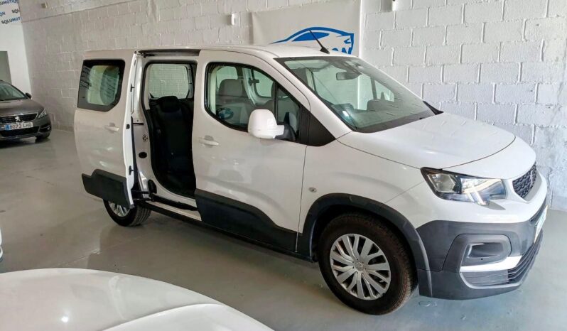 
								PEUGEOT Rifter Active Standard BlueHDi full									