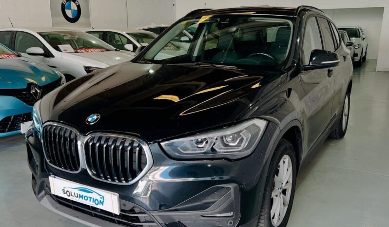 
								BMW X1 sDrive16d full									