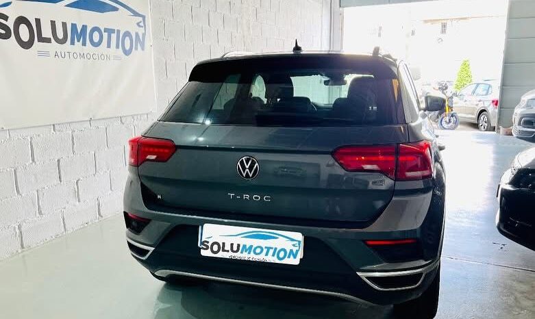 
								VOLKSWAGEN T-Roc Advance RLine 1.0 TSI full									