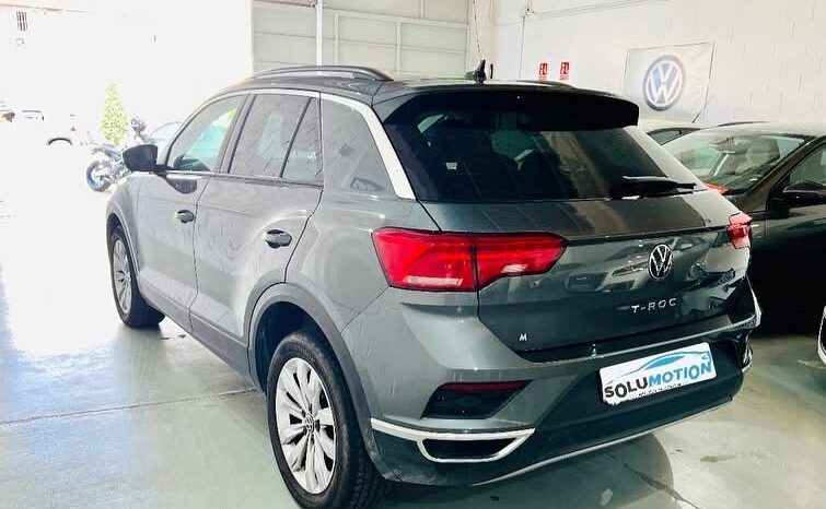 
								VOLKSWAGEN T-Roc Advance RLine 1.0 TSI full									