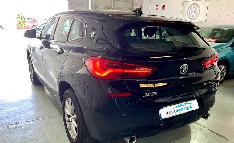 
								BMW X2 sDrive18d full									