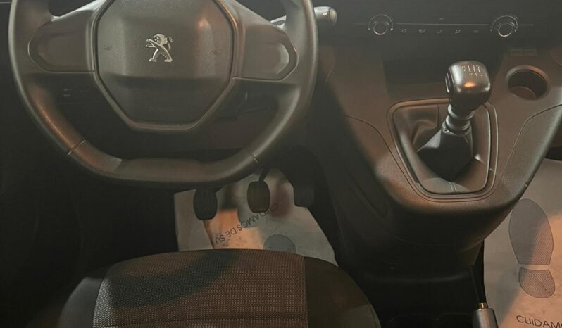 
								PEUGEOT Rifter Active Standard BlueHDi full									