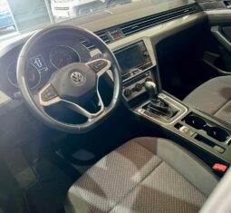 
										VOLKSWAGEN Passat Variant 1.6 TDI DSG full									