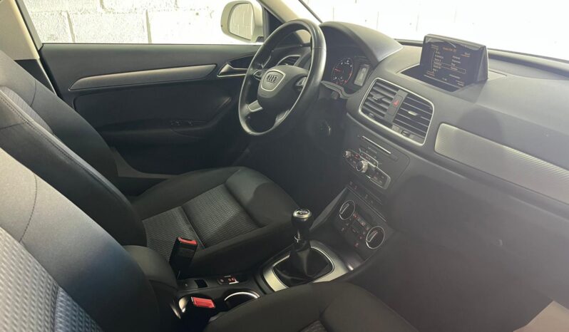 
								AUDI Q3 2.0 TDI full									