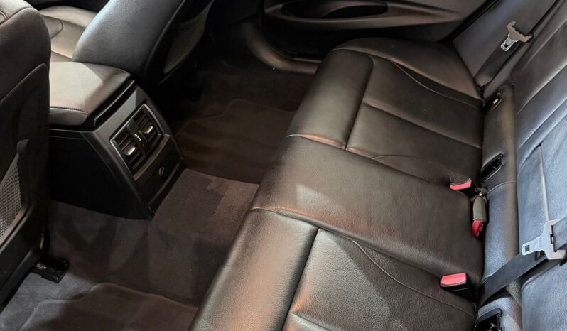 
								BMW Serie 3 318d Gran Turismo full									