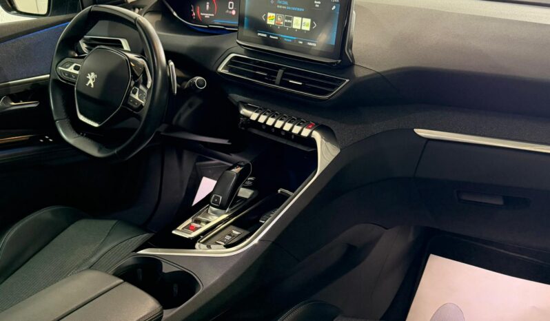 
								PEUGEOT 3008 1.5 BlueHDi SS Allure EAT8 full									