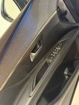 
										PEUGEOT 3008 1.5 BlueHDi SS Allure EAT8 full									