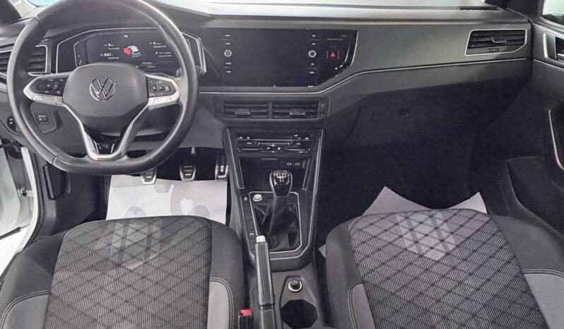 
								Volkswagen Polo R-Line full									