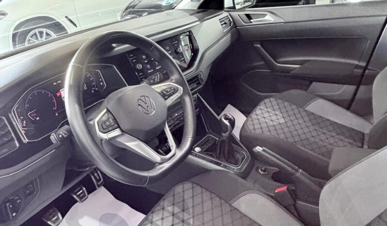 
								Volkswagen Polo R-Line full									