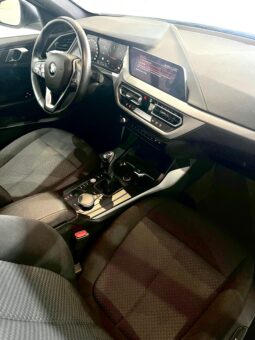 
										BMW Serie 1 118i full									