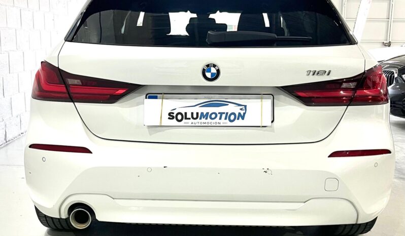 
								BMW Serie 1 118i full									