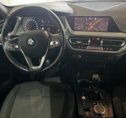
										BMW Serie 1 118i full									