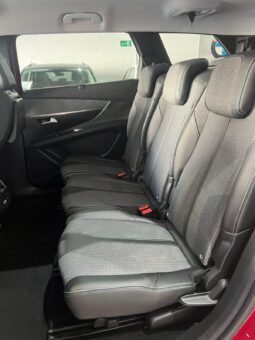 
										PEUGEOT 5008 full									