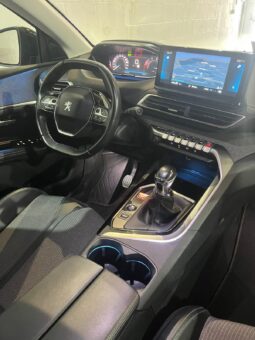 
										PEUGEOT 5008 full									