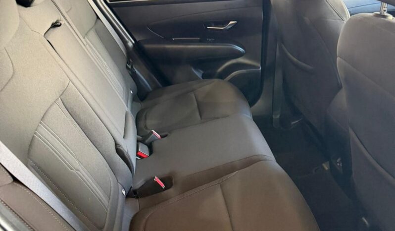 
								Hyundai Tucson full									