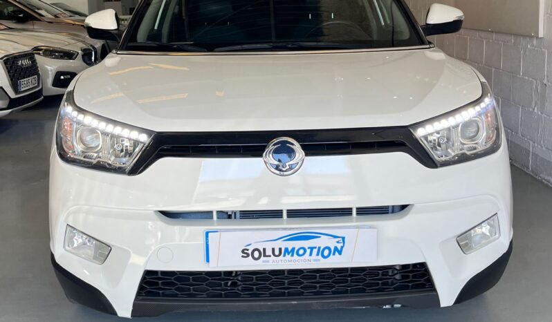 
								Ssangyong Tivoli full									