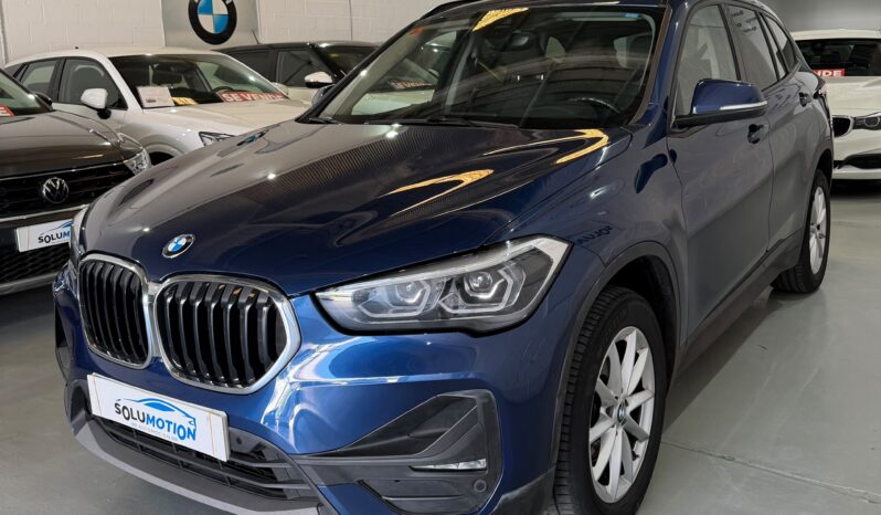 
								BMW X1 sDrive16d full									