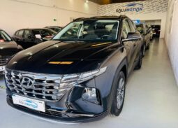 
										Hyundai Tucson full									