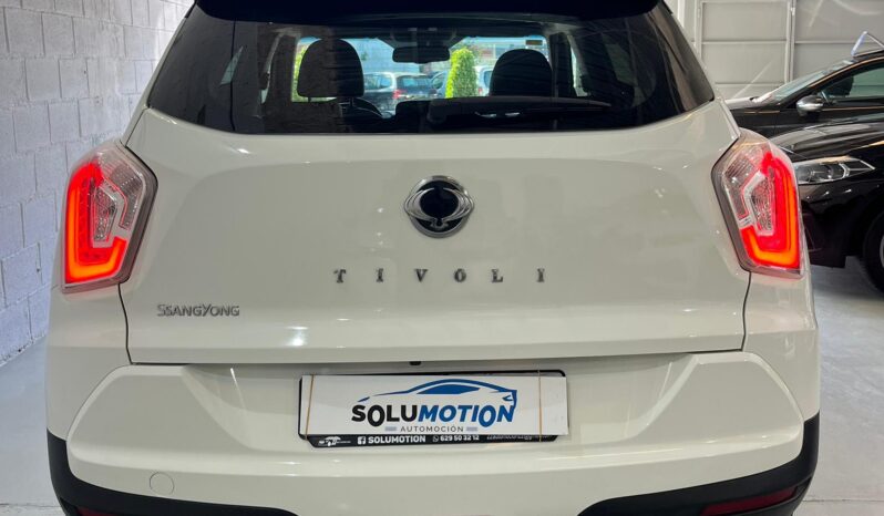 
								Ssangyong Tivoli full									