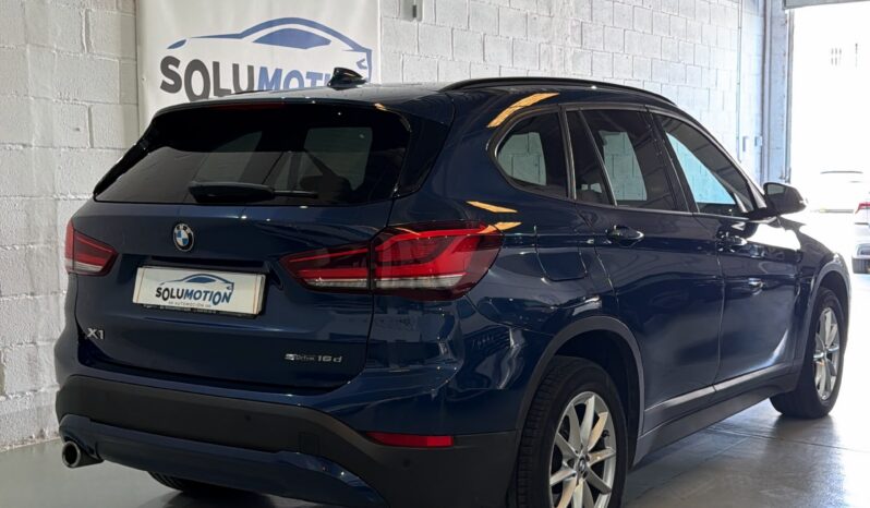 
								BMW X1 sDrive16d full									