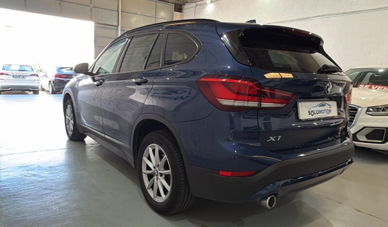 
								BMW X1 sDrive16d full									