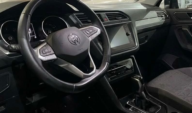 
								VOLKSWAGEN TIGUAN full									